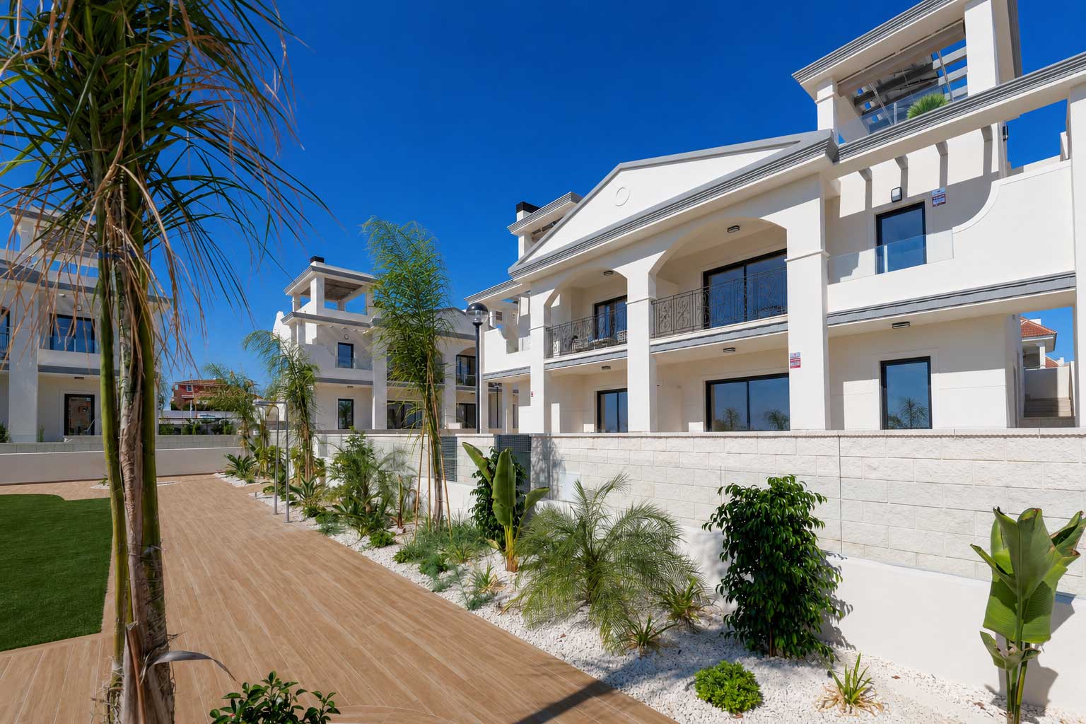 NOWY PENTHOUSE Z PRYWATNYM SOLARIUM W DOÑA PEPA, CIUDAD QUESADA