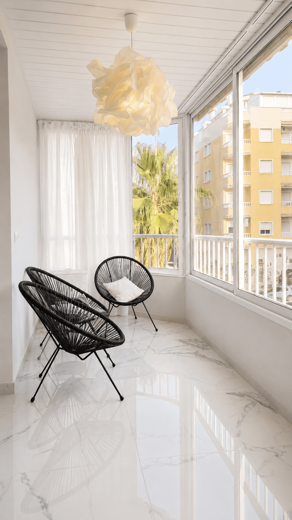 NOWOCZESNY APARTAMENT 100 M DO PLAŻY W TORREVIEJA
