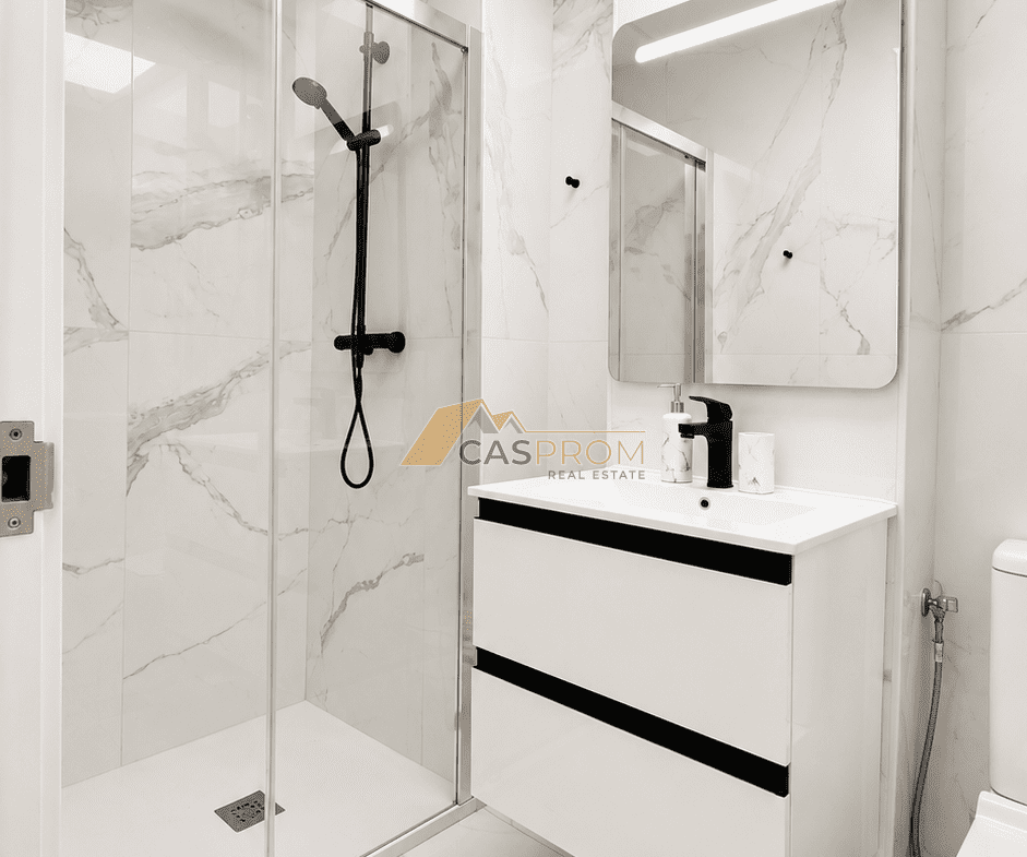 NOWOCZESNY APARTAMENT 100 M DO PLAŻY W TORREVIEJA