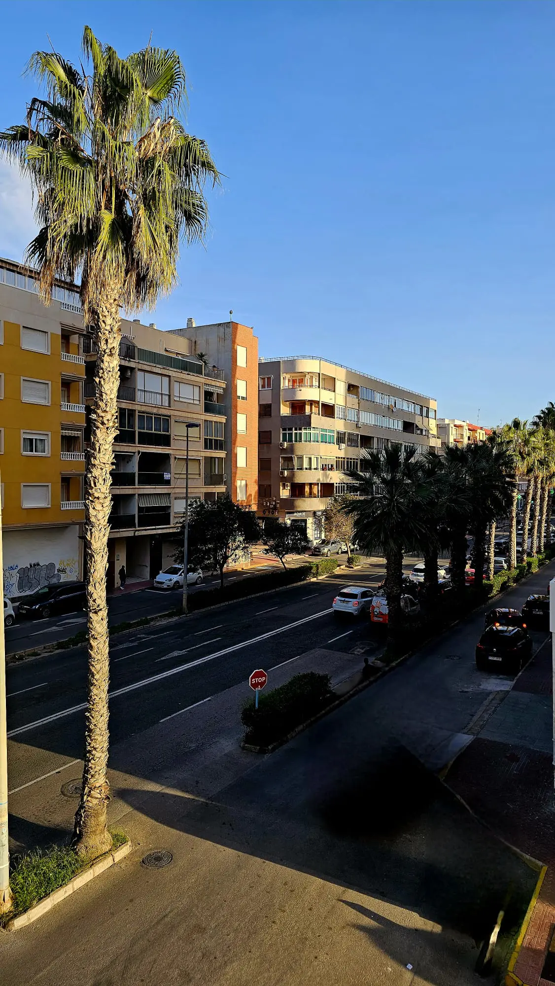 NOWOCZESNY APARTAMENT 100 M DO PLAŻY W TORREVIEJA