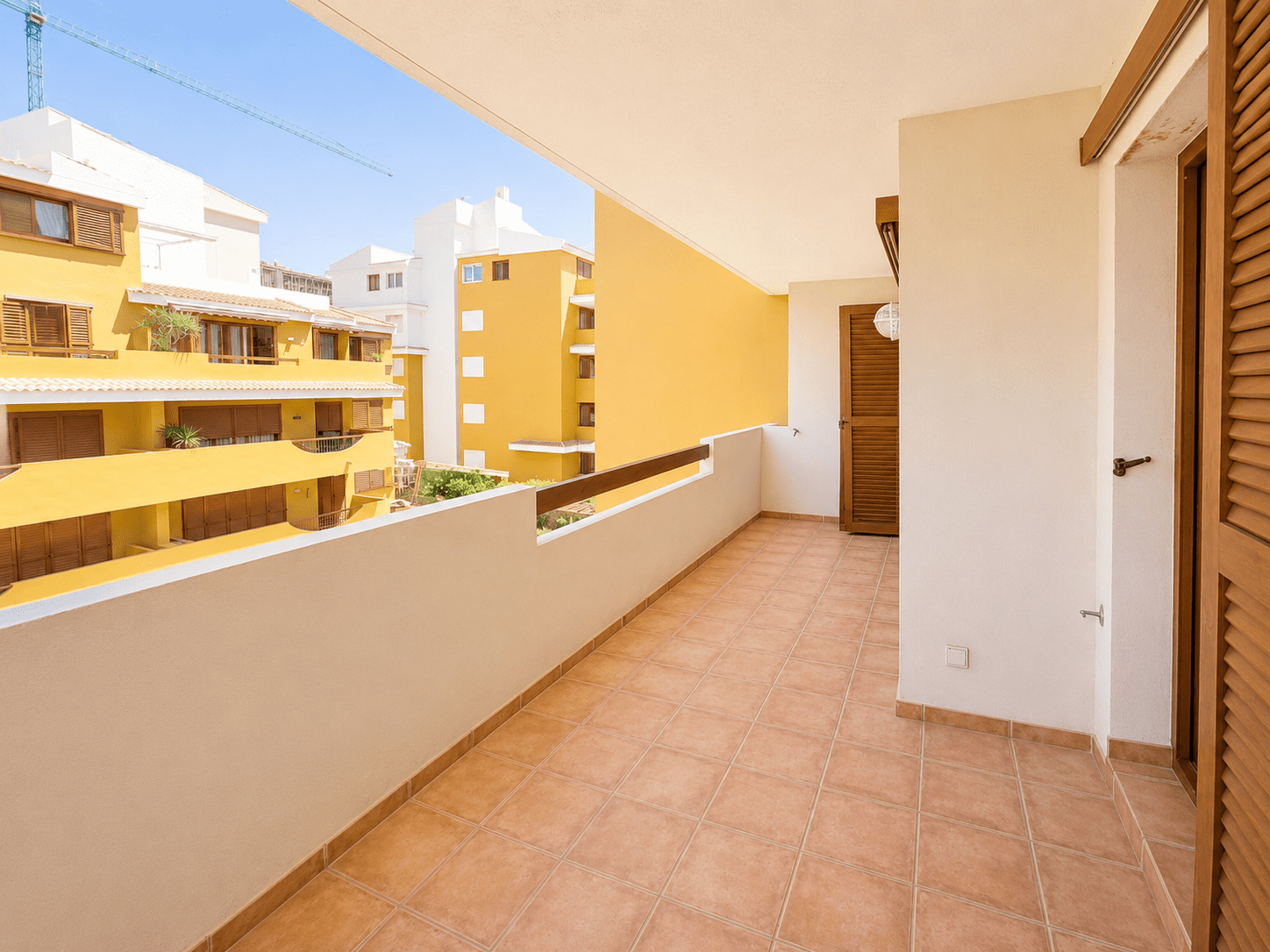 APARTAMENT BLISKO MORZA Z WIDOKIEM NA BASEN – TORREVIEJA PUNTA PRIMA