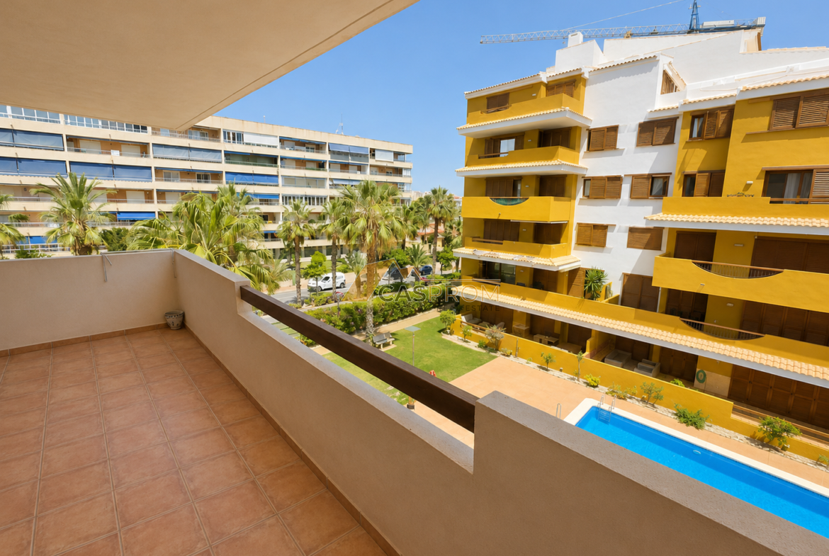 APARTAMENT BLISKO MORZA Z WIDOKIEM NA BASEN – TORREVIEJA PUNTA PRIMA