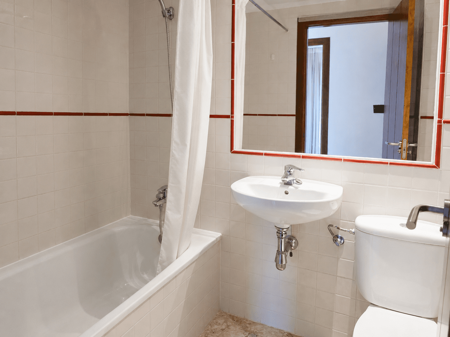 APARTAMENT BLISKO MORZA Z WIDOKIEM NA BASEN – TORREVIEJA PUNTA PRIMA