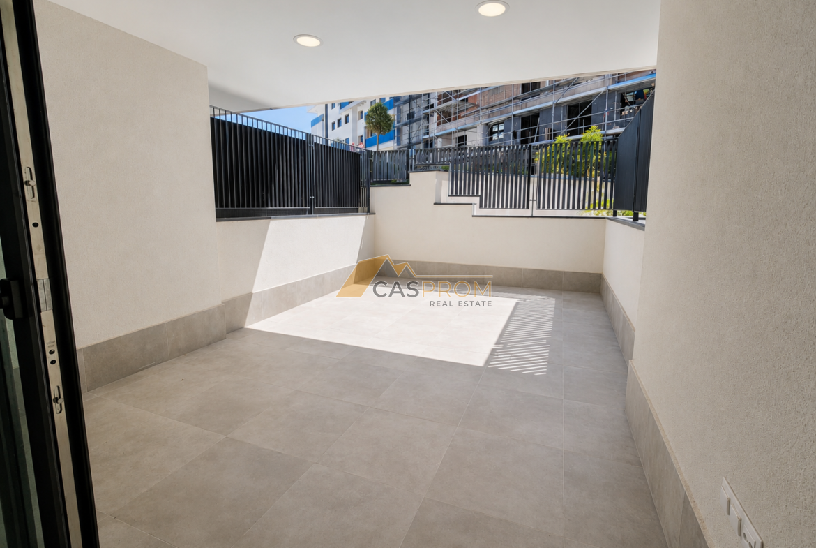 APARTAMENT NA PARTERZE Z DUŻYM TARASEM W NOWOCZESNEJ INWESTYCJI SEAGARDENS W CAMPOAMOR