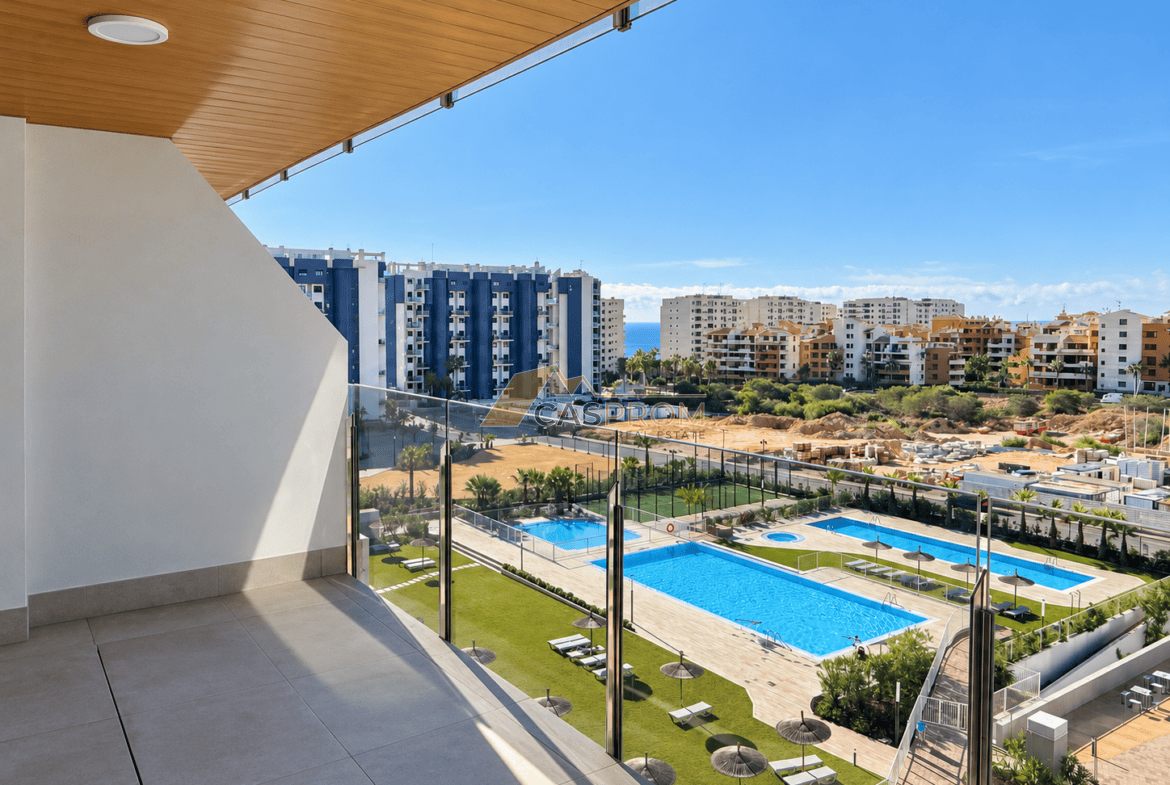 APARTAMENT NA 5 PIĘTRZE Z BOGATĄ INFRASTRUKTURĄ REKREACYJNĄ, POŁOŻONY ZALEDWIE 250 M OD PLAŻY W PUNTA PRIMA