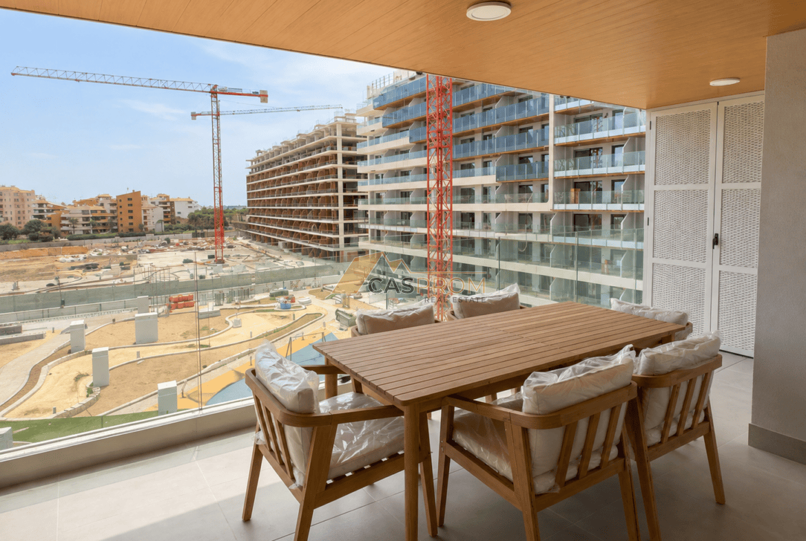 STYLOWY APARTAMENT Z PRZESTRONNYM TARASEM W LUKSUSOWEJ INWESTYCJI W PUNTA PRIMA