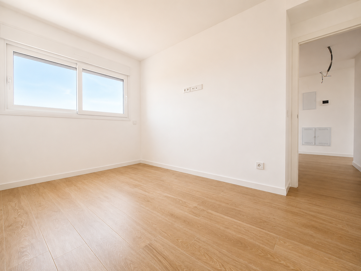 STYLOWY APARTAMENT Z PRZESTRONNYM TARASEM W LUKSUSOWEJ INWESTYCJI W PUNTA PRIMA
