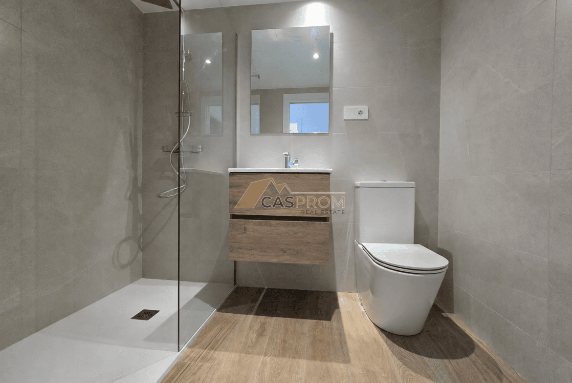 STYLOWY APARTAMENT Z PRZESTRONNYM TARASEM W LUKSUSOWEJ INWESTYCJI W PUNTA PRIMA