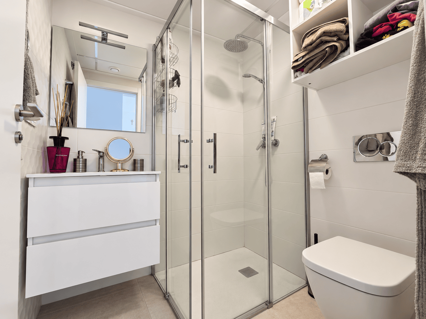 EKSKLUZYWNY GÓRNY BUNGALOW Z PRYWATNYM SOLARIUM W ORIHUELA COSTA