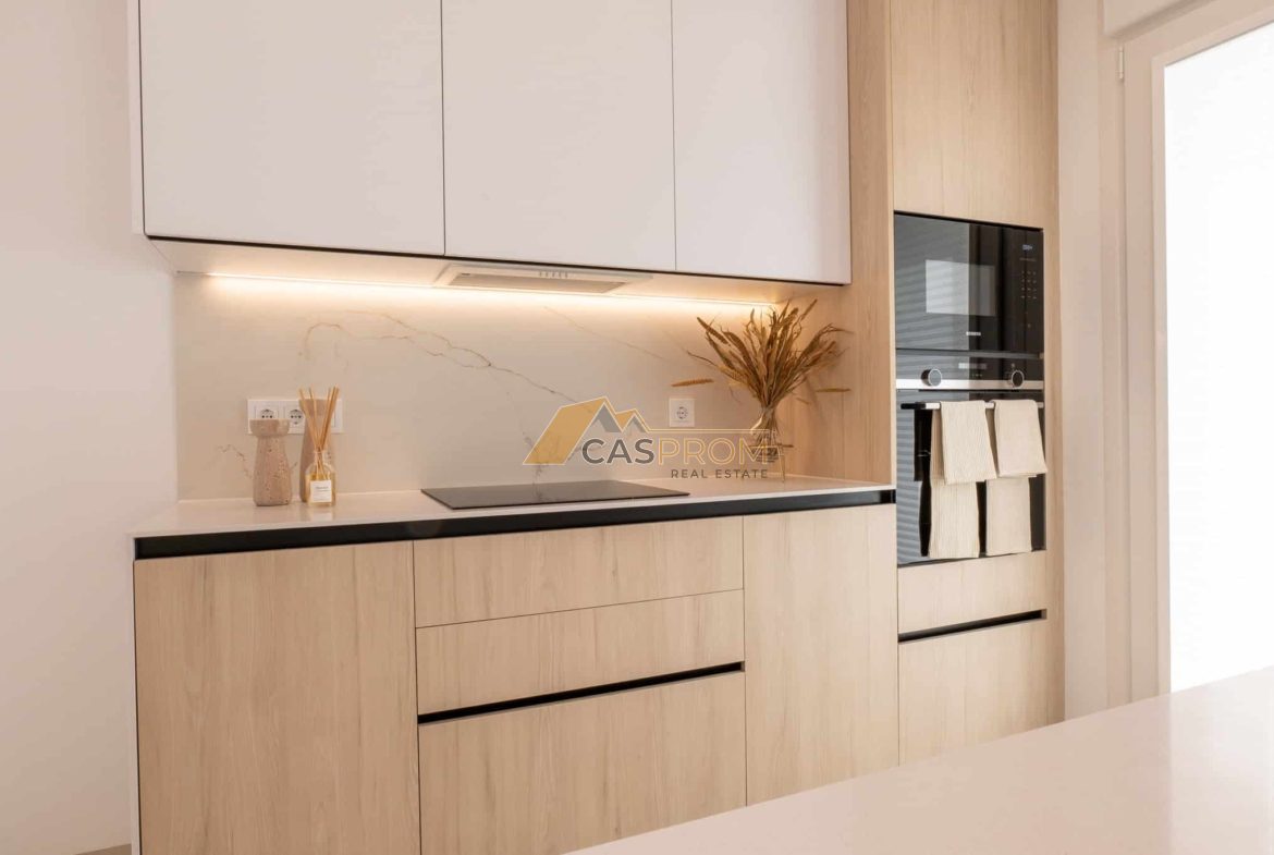 NOWOCZESNY APARTAMENT NA PARTERZE Z PRYWATNYM OGRODEM W CIUDAD QUESADA