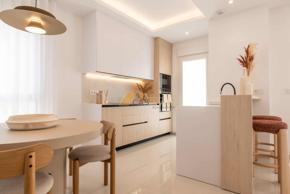 NOWOCZESNY APARTAMENT NA PARTERZE Z PRYWATNYM OGRODEM W CIUDAD QUESADA