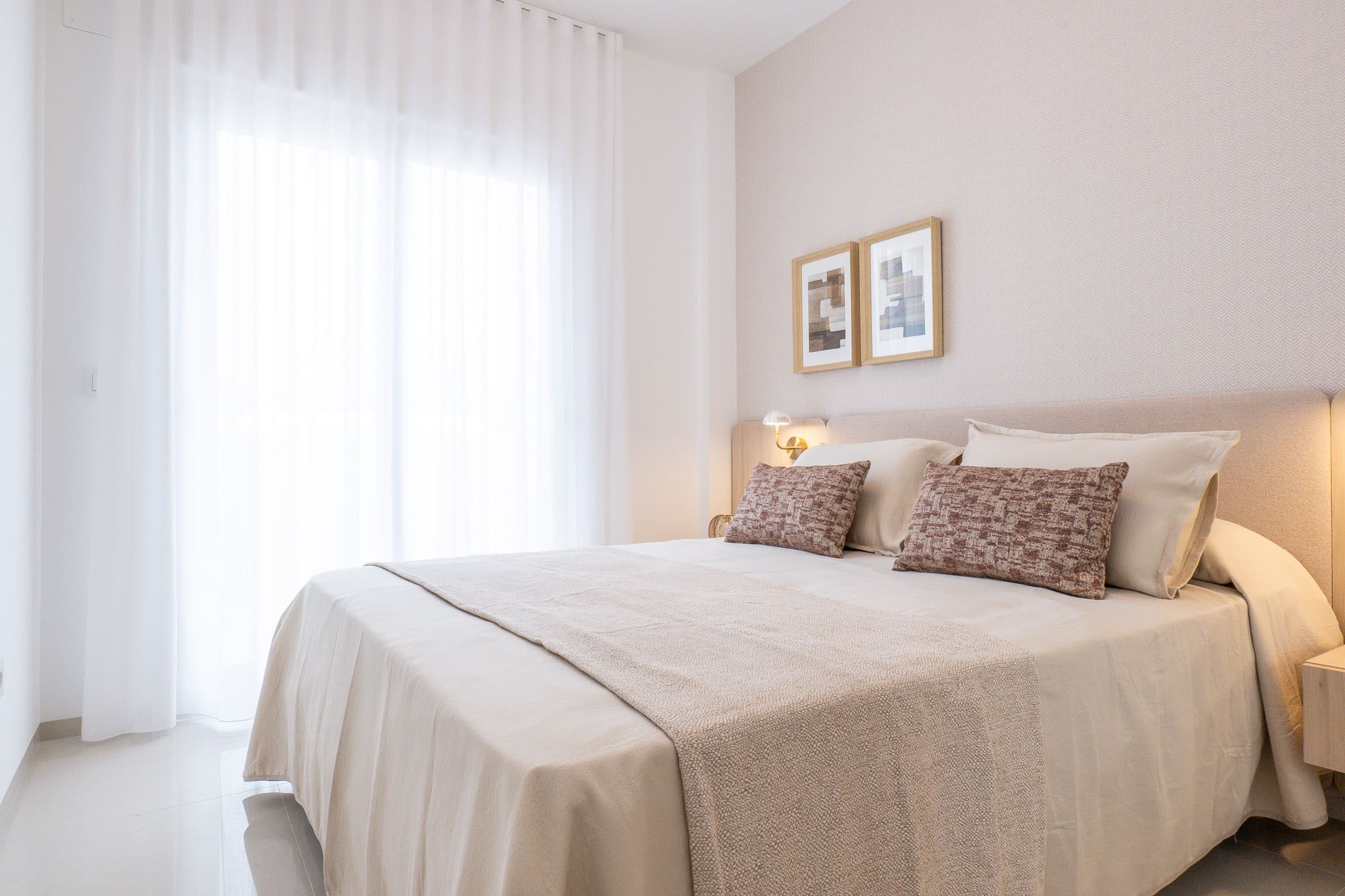 NOWOCZESNY APARTAMENT NA PARTERZE Z PRYWATNYM OGRODEM W CIUDAD QUESADA