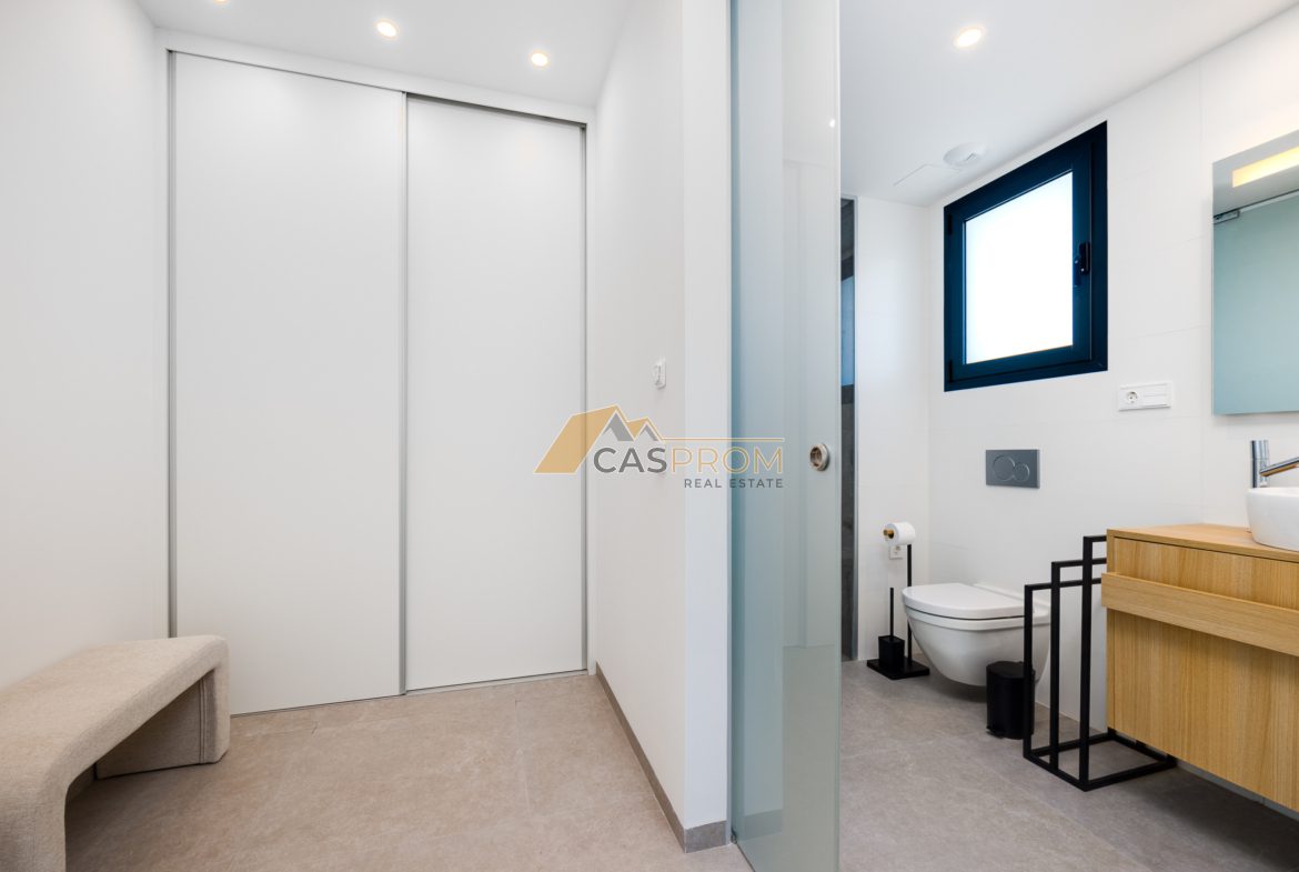 NOWOCZESNY APARTAMENT W LAS COLINAS-SAN MIGUEL