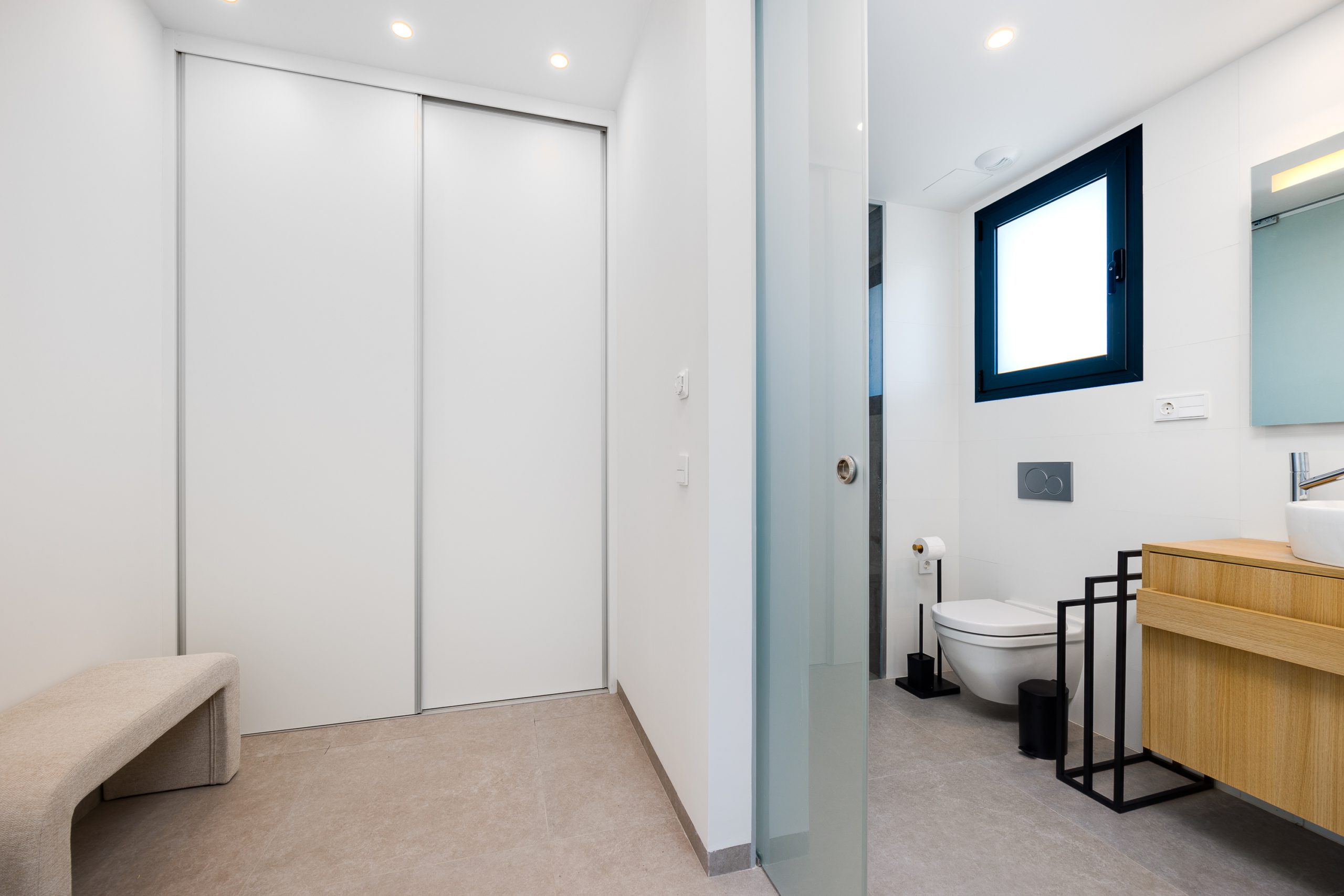 NOWOCZESNY APARTAMENT W LAS COLINAS-SAN MIGUEL