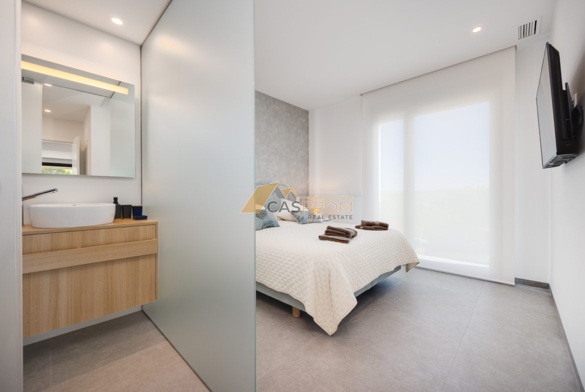 NOWOCZESNY APARTAMENT W LAS COLINAS-SAN MIGUEL