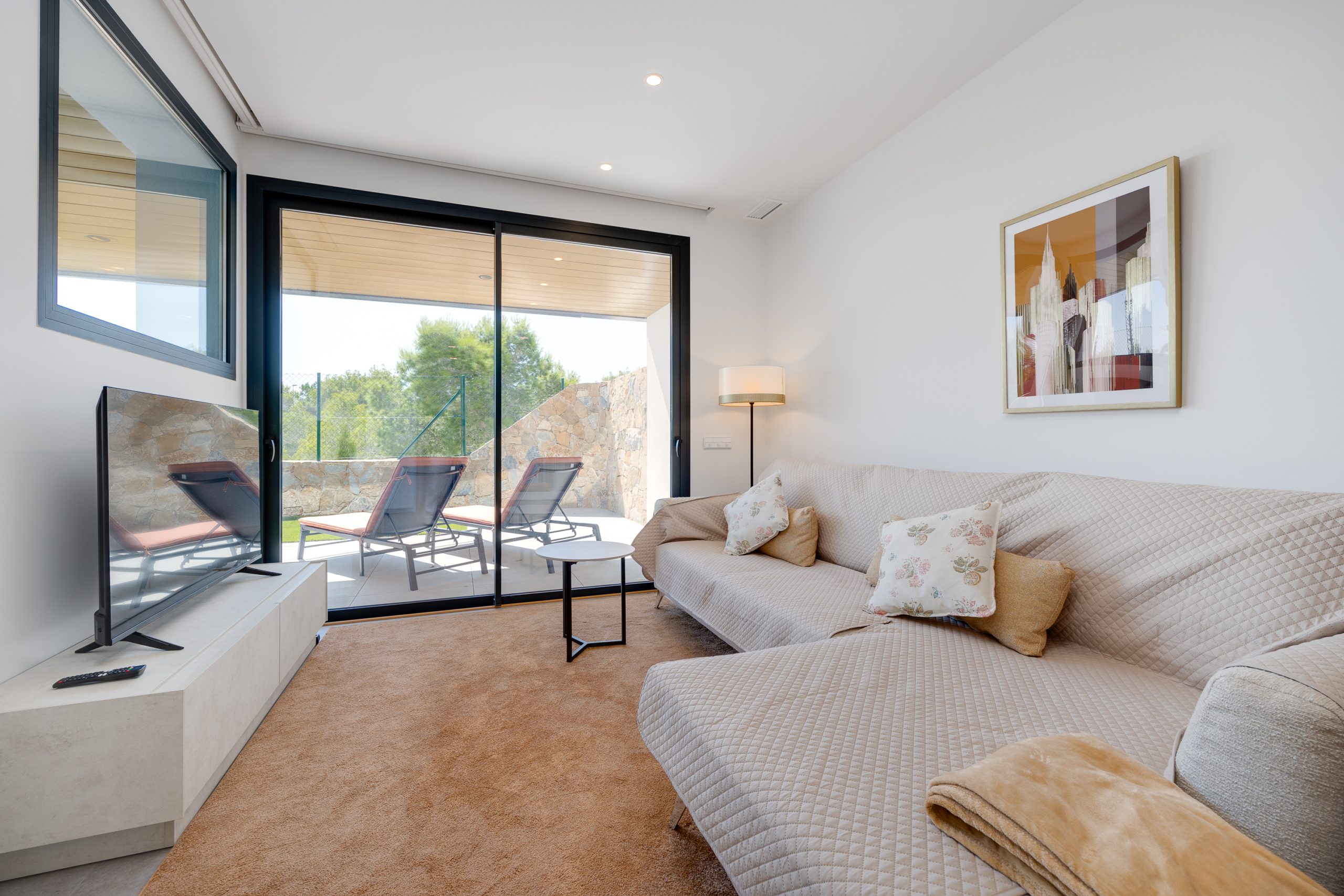 NOWOCZESNY APARTAMENT W LAS COLINAS-SAN MIGUEL