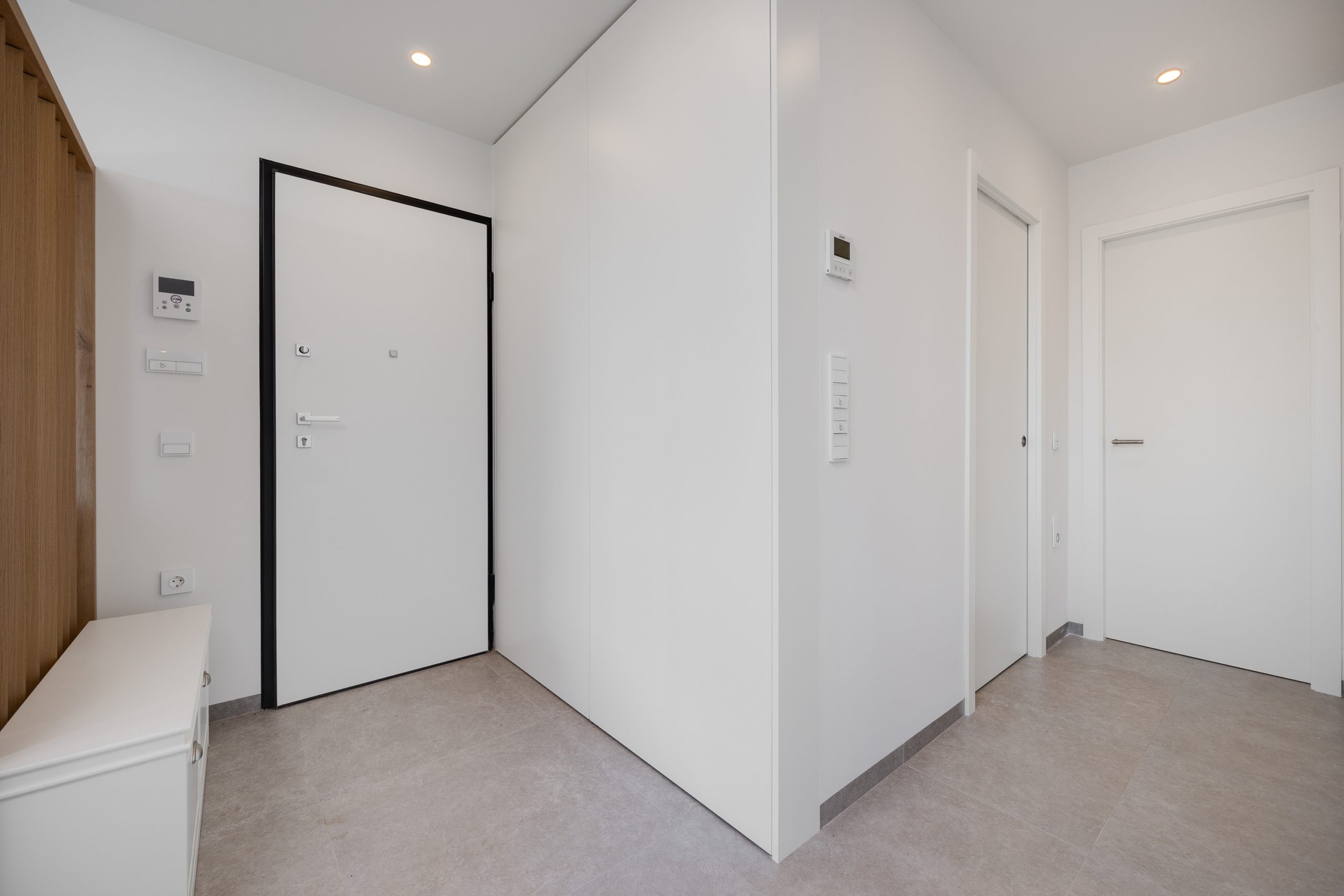 NOWOCZESNY APARTAMENT W LAS COLINAS-SAN MIGUEL