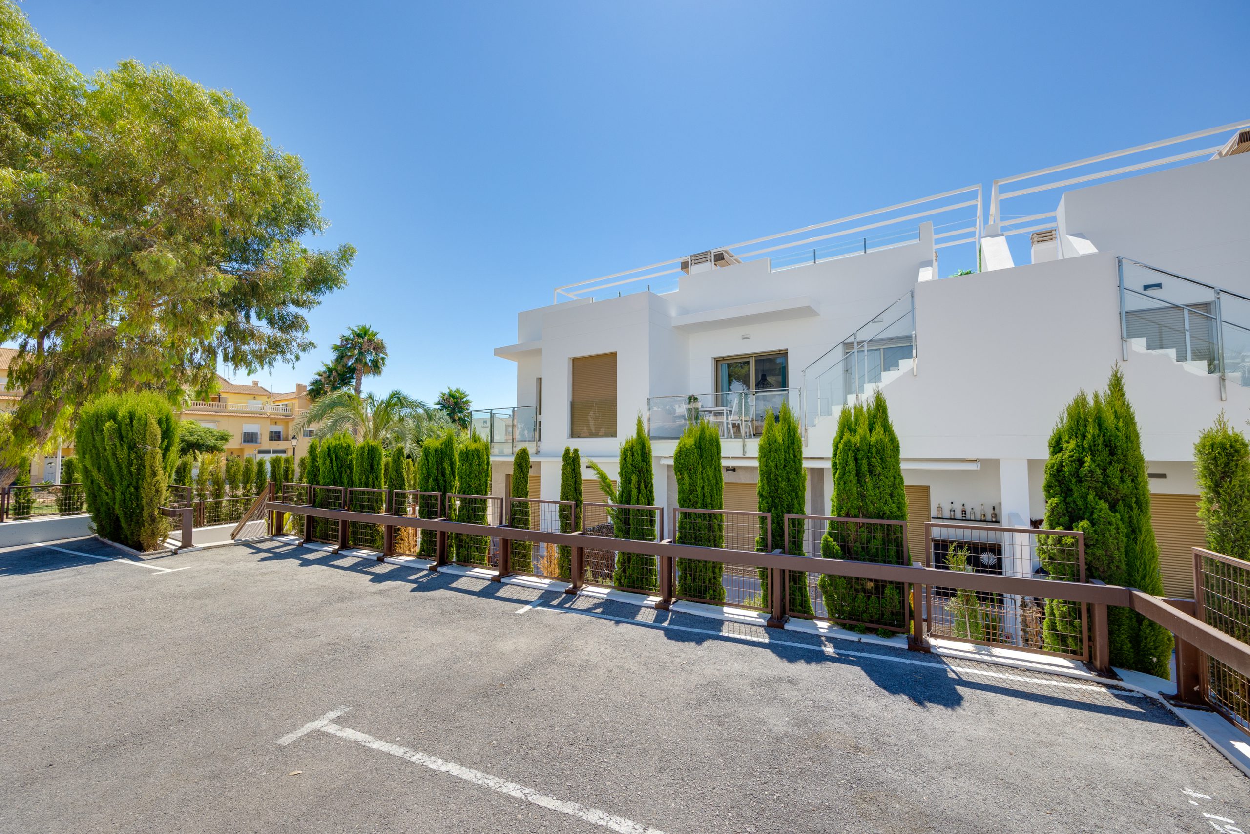 NOWOCZESNY PENTHOUSE Z PRYWATNYM SOLARIUM W PILAR DE LA HORADADA