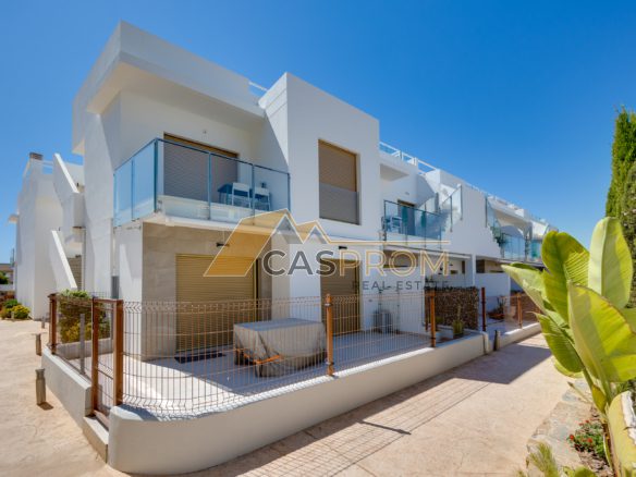 NOWOCZESNY PENTHOUSE Z PRYWATNYM SOLARIUM W PILAR DE LA HORADADA