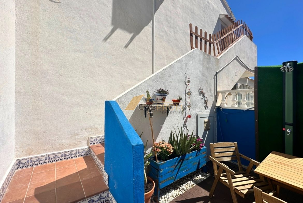 PRZYTULNY BUNGALOW Z PRYWATNYM OGRODEM I TARASEM W CABO ROIG – ORIHUELA COSTA