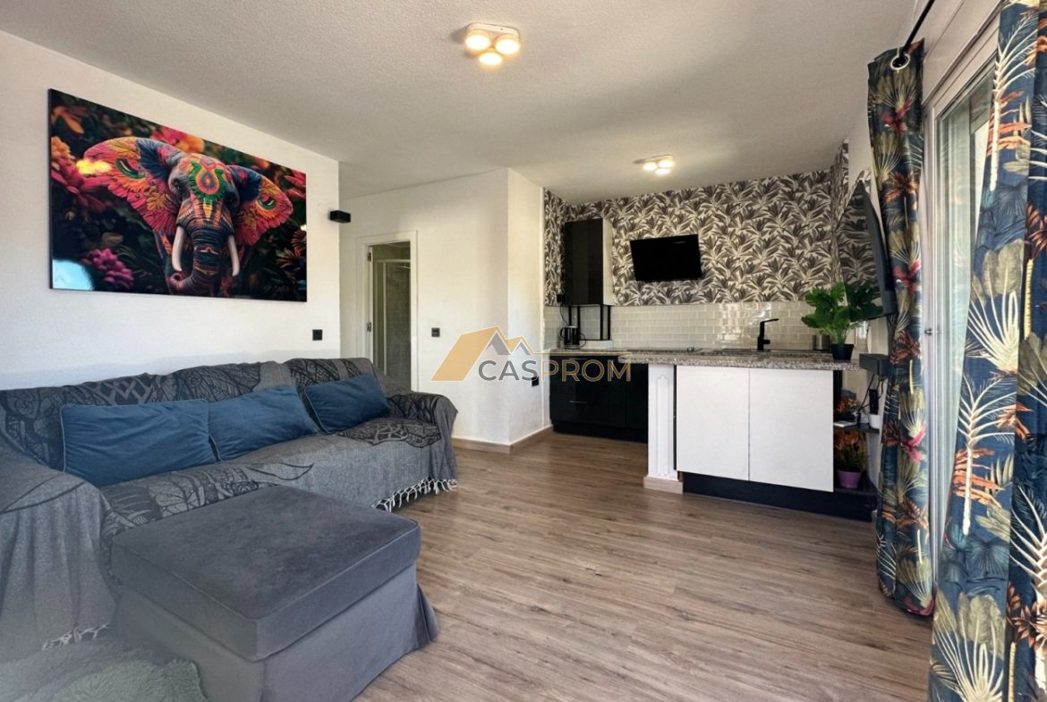 PRZYTULNY BUNGALOW Z PRYWATNYM OGRODEM I TARASEM W CABO ROIG – ORIHUELA COSTA