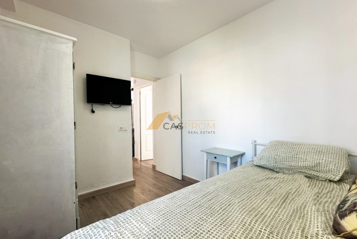 PRZYTULNY BUNGALOW Z PRYWATNYM OGRODEM I TARASEM W CABO ROIG – ORIHUELA COSTA