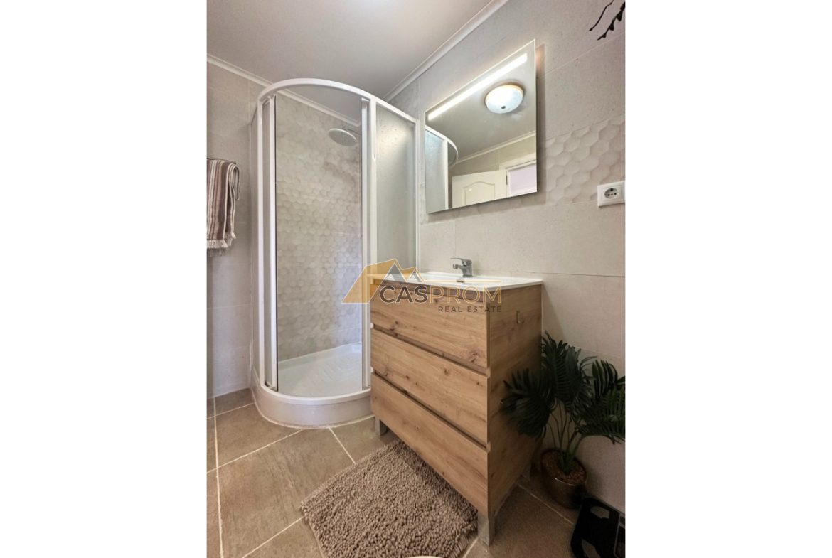 PRZYTULNY BUNGALOW Z PRYWATNYM OGRODEM I TARASEM W CABO ROIG – ORIHUELA COSTA
