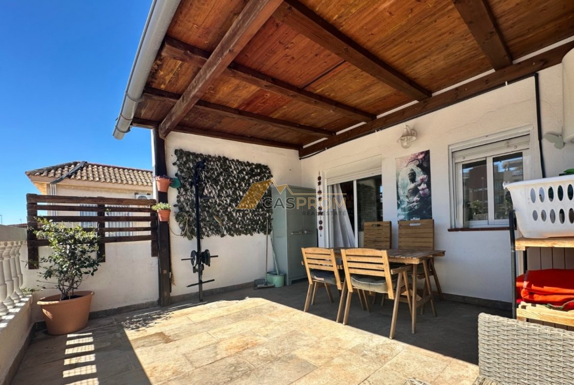 PRZYTULNY BUNGALOW Z PRYWATNYM OGRODEM I TARASEM W CABO ROIG – ORIHUELA COSTA