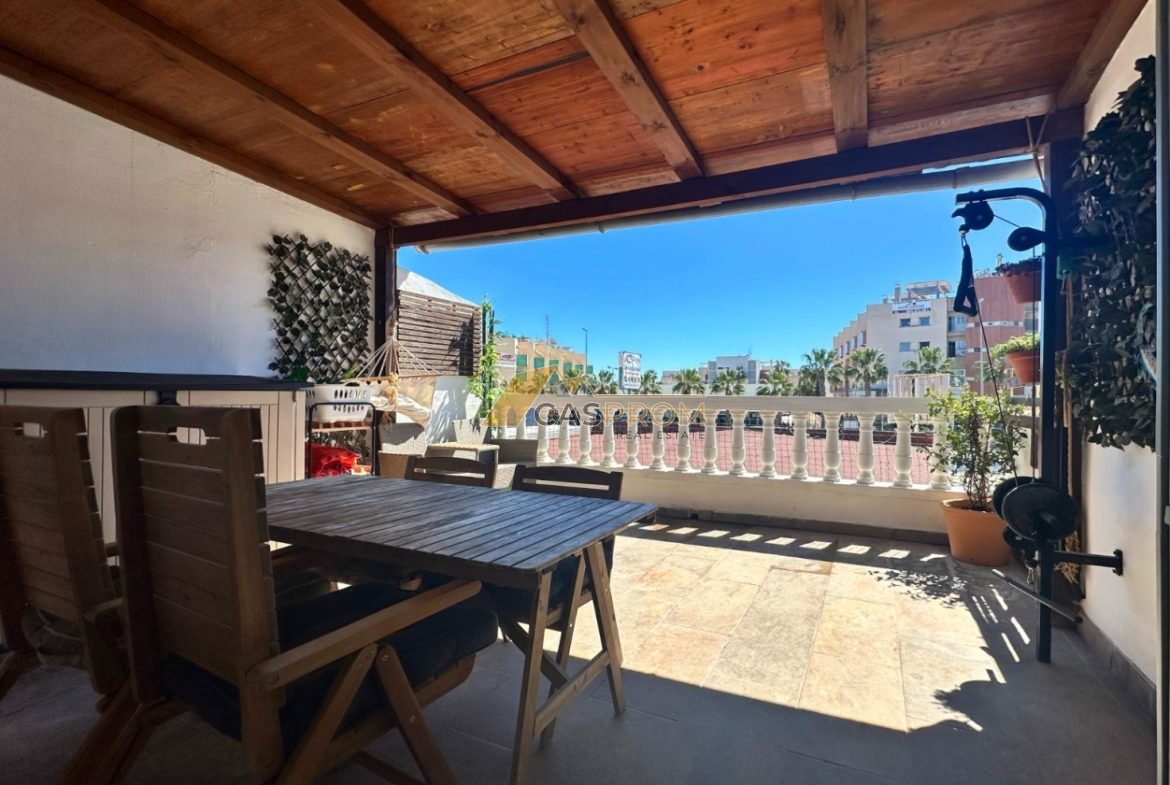 PRZYTULNY BUNGALOW Z PRYWATNYM OGRODEM I TARASEM W CABO ROIG – ORIHUELA COSTA