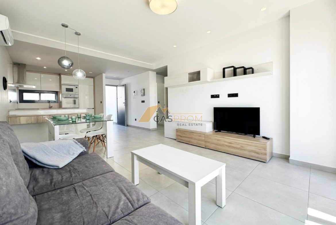 WYJĄTKOWY APARTAMENT Z PRYWATNYM SOLARIUM W EL RASO – GUARDAMAR DEL SEGURA