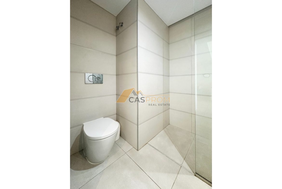 WYJĄTKOWY APARTAMENT Z PRYWATNYM SOLARIUM W EL RASO – GUARDAMAR DEL SEGURA