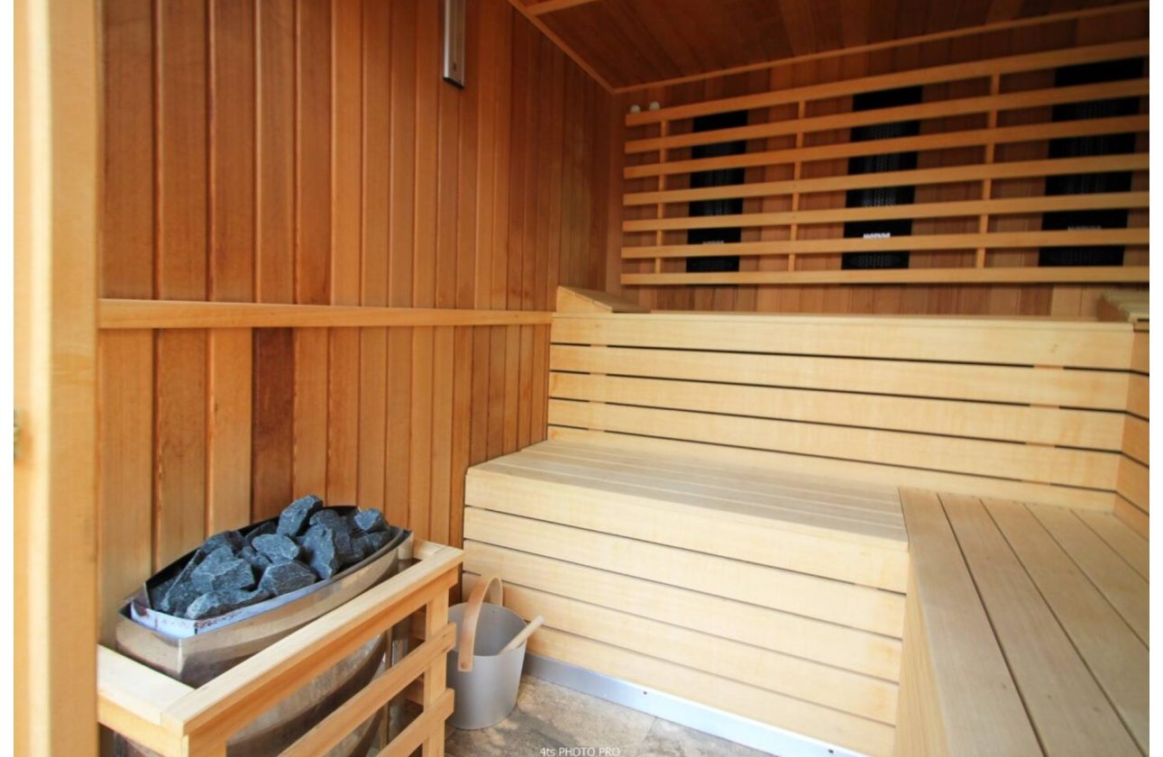 WYJĄTKOWY APARTAMENT Z PRYWATNYM SOLARIUM W EL RASO – GUARDAMAR DEL SEGURA