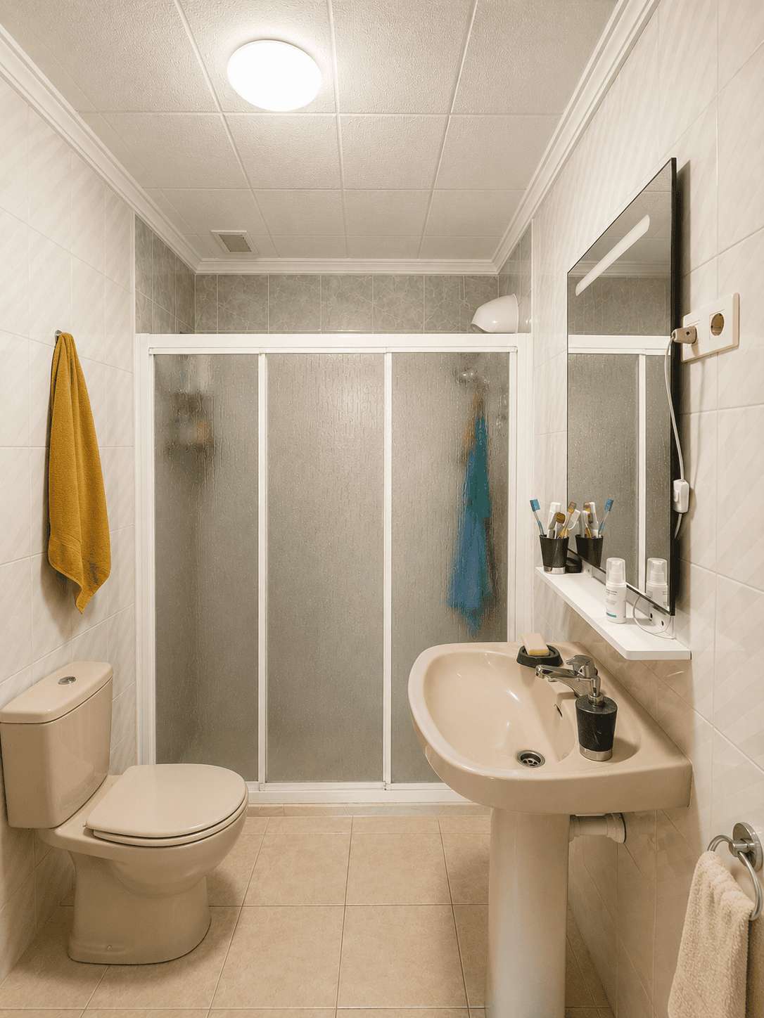 APARTAMENT Z WIDOKIEM NA MORZE W ZADBANYM KOMPLEKSIE MIESZKANIOWYM W PUNTA PRIMA