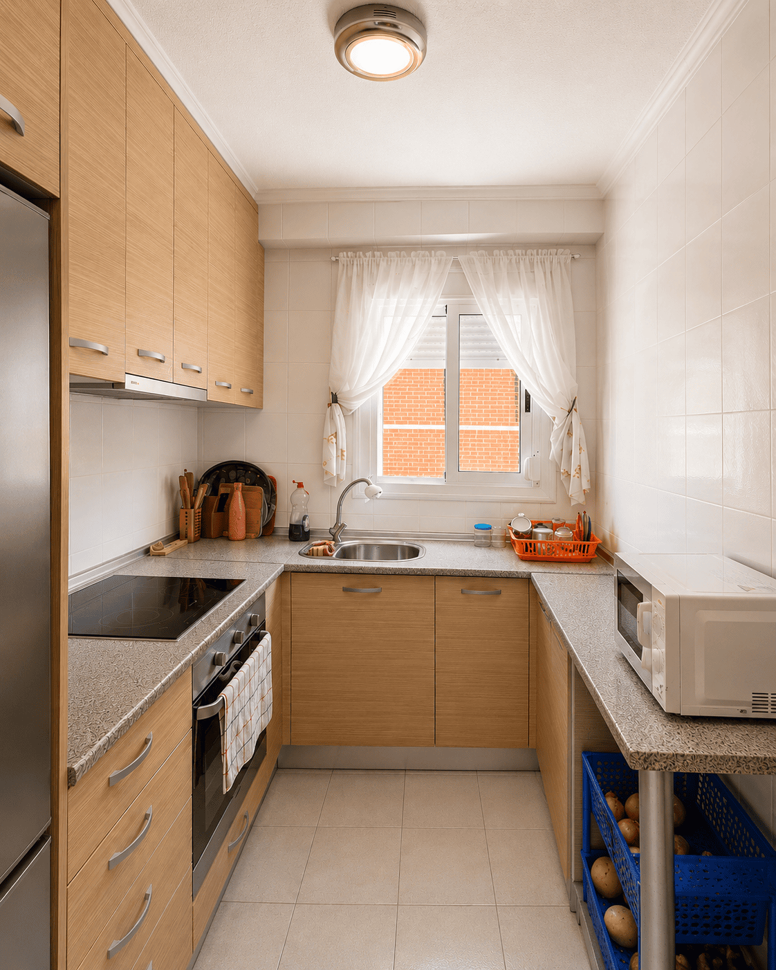 APARTAMENT Z WIDOKIEM NA MORZE W ZADBANYM KOMPLEKSIE MIESZKANIOWYM W PUNTA PRIMA