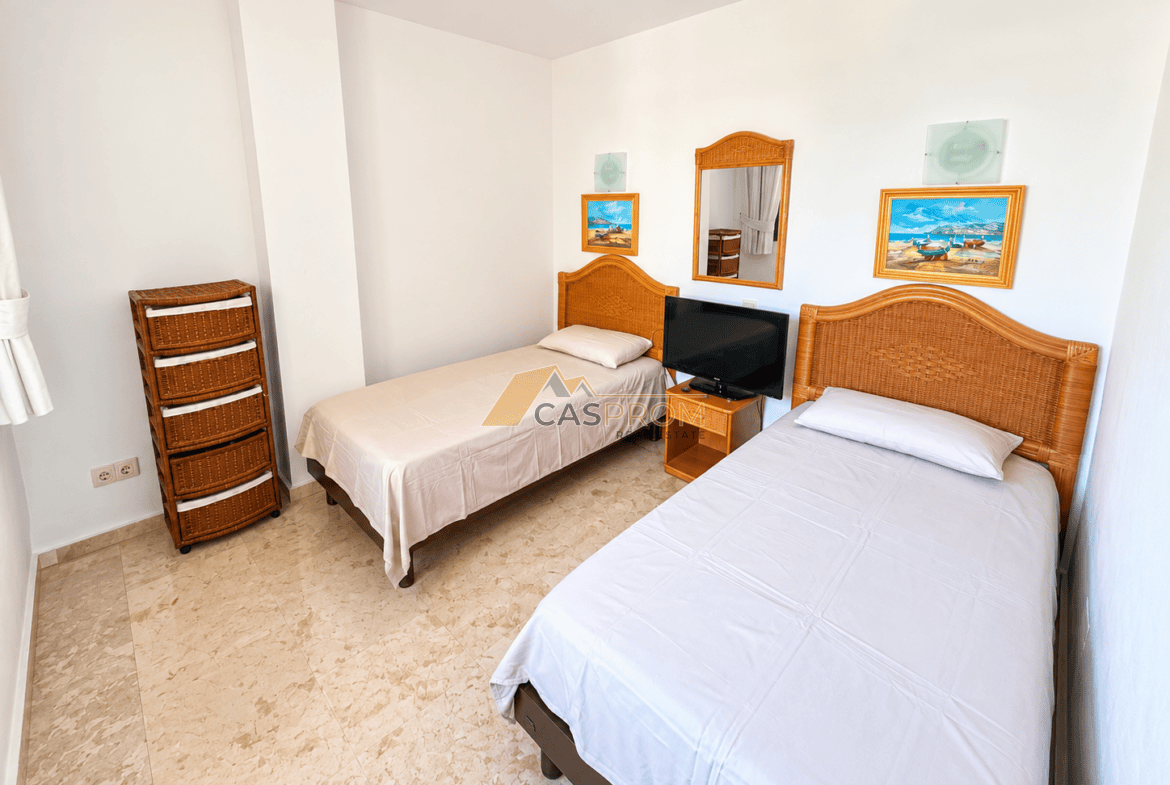 PRZESTRONNY APARTAMENT Z DWOMA TARASAMI BLISKO MORZA W PUNTA PRIMA