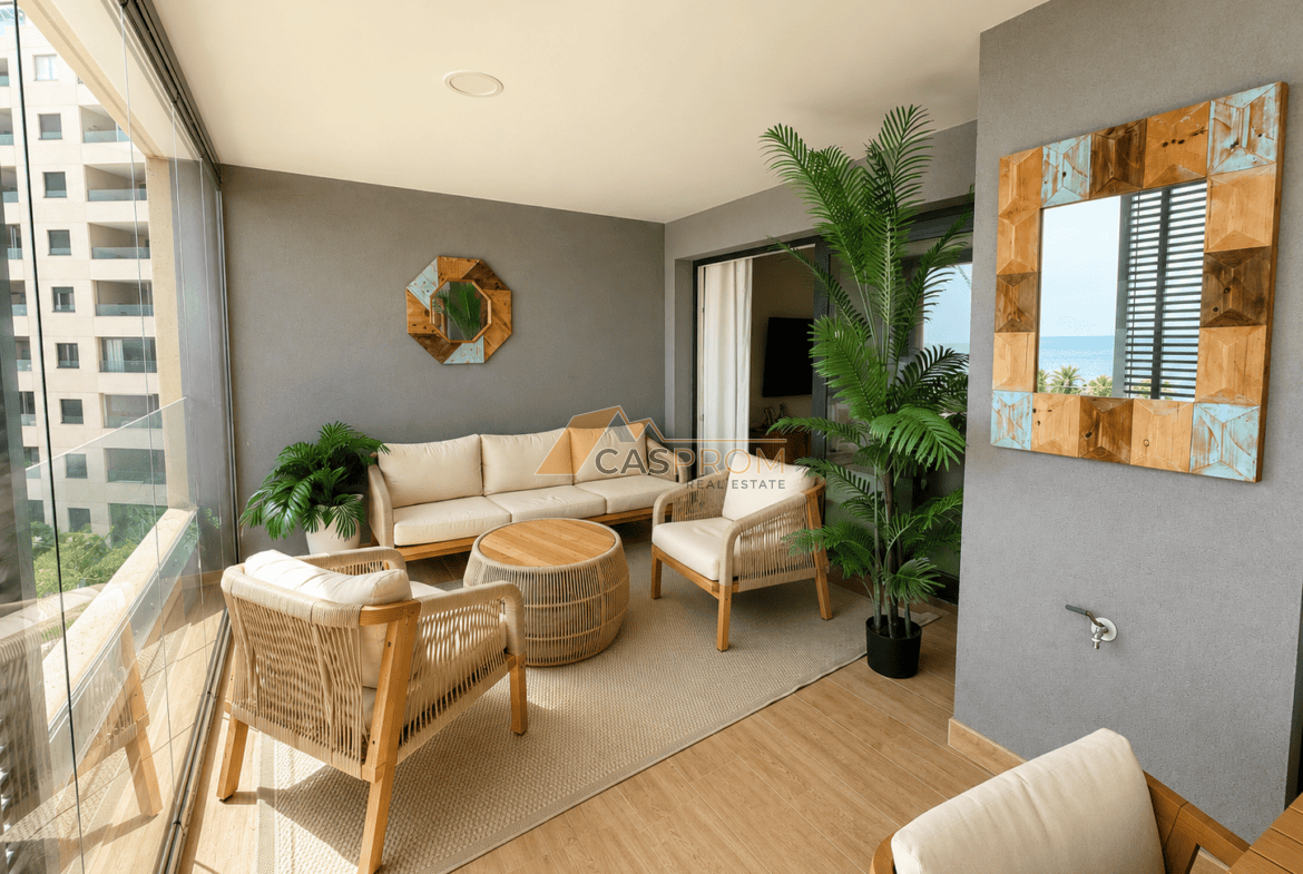 APARTAMENT W PIERWSZEJ LINII BRZEGOWEJ Z WIDOKIEM NA MORZE I BOGATĄ STREFĄ REKREACYJNĄ
