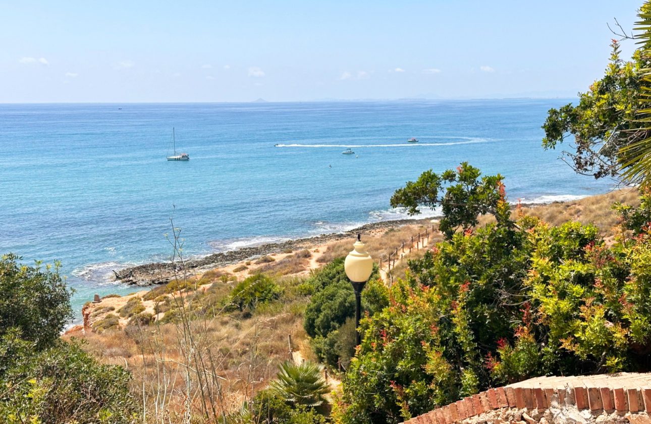 156091_lg APARTAMENT NA PARTERZE Z PRYWATNĄ PRZESTRZENIĄ ZEWNĘTRZNĄ, 500 M OD MORZA W AGUAMARINA, CABO ROIG