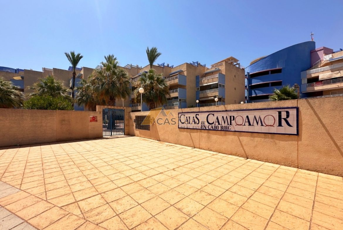 APARTAMENT NA PARTERZE Z PRYWATNĄ PRZESTRZENIĄ ZEWNĘTRZNĄ, 500 M OD MORZA W AGUAMARINA, CABO ROIG