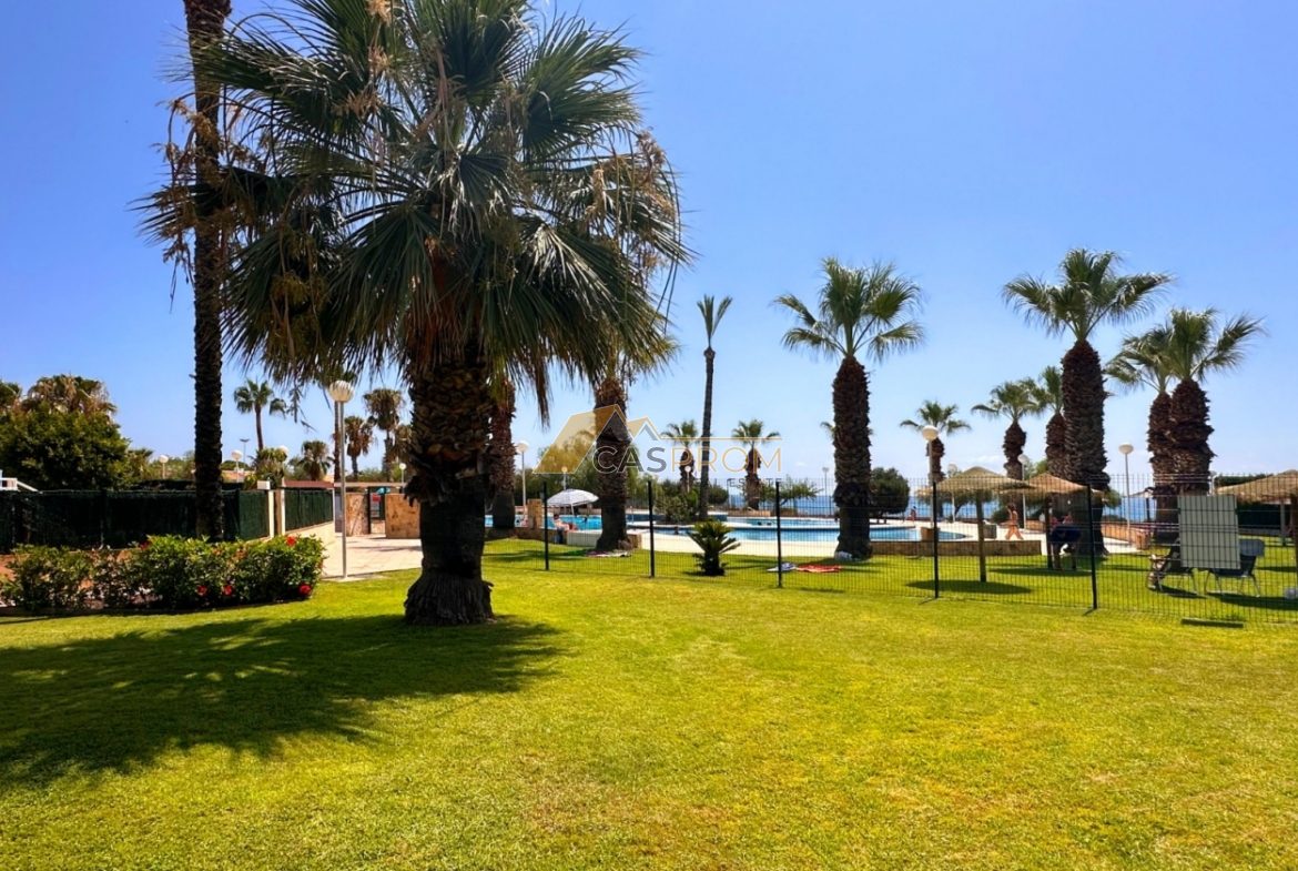 APARTAMENT NA PARTERZE Z PRYWATNĄ PRZESTRZENIĄ ZEWNĘTRZNĄ, 500 M OD MORZA W AGUAMARINA, CABO ROIG