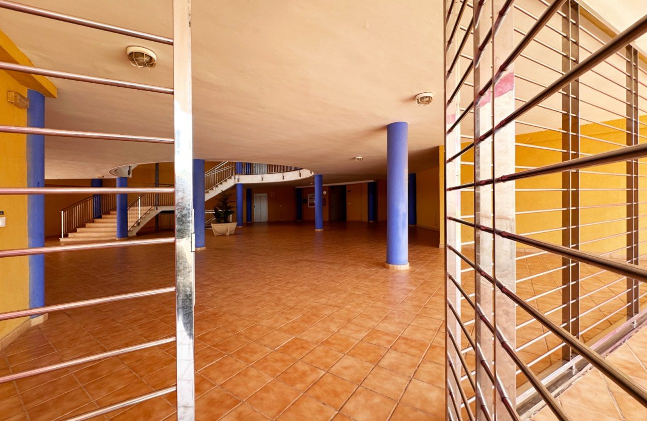 156096_lg APARTAMENT NA PARTERZE Z PRYWATNĄ PRZESTRZENIĄ ZEWNĘTRZNĄ, 500 M OD MORZA W AGUAMARINA, CABO ROIG