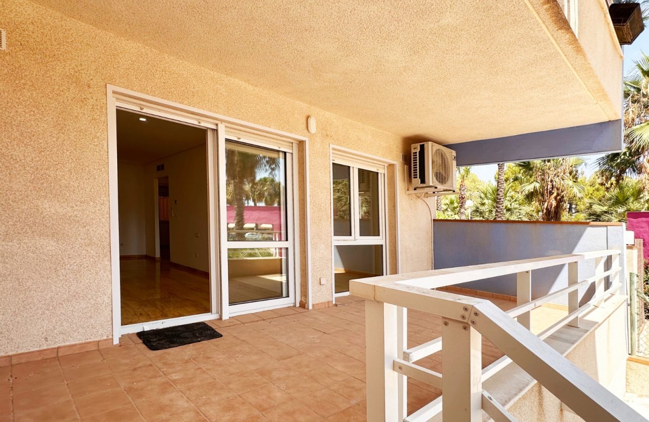 156105_lg APARTAMENT NA PARTERZE Z PRYWATNĄ PRZESTRZENIĄ ZEWNĘTRZNĄ, 500 M OD MORZA W AGUAMARINA, CABO ROIG