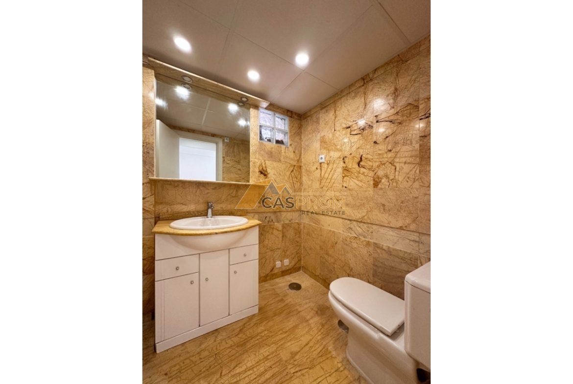 APARTAMENT NA PARTERZE Z PRYWATNĄ PRZESTRZENIĄ ZEWNĘTRZNĄ, 500 M OD MORZA W AGUAMARINA, CABO ROIG