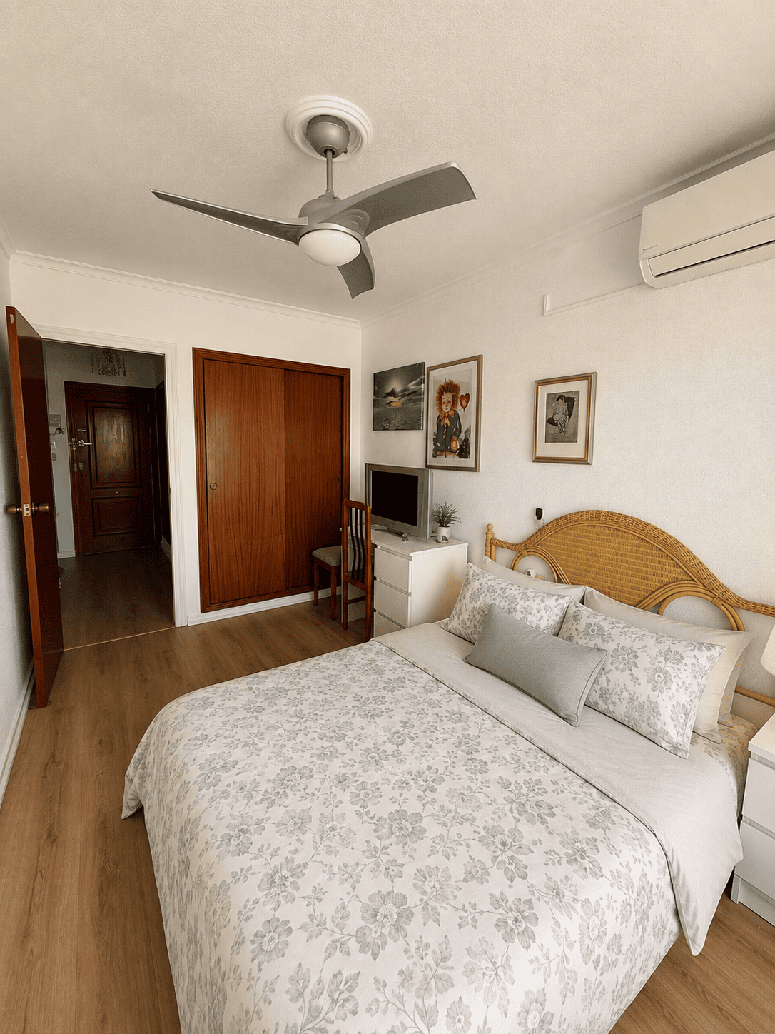 APARTAMENT Z WIDOKIEM NA MORZE I PARK PALMOWY W PUNTA PRIMA