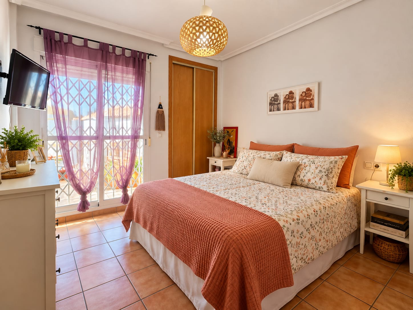 PRZYTULNY DOM SZEREGOWY Z WIDOKIEM NA MORZE W CABO ROIG