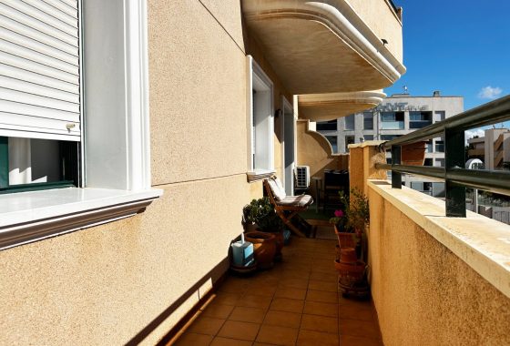 PIĘKNY APARTAMENT W KOMPLEKSIE AGUAMARINA W CABO ROIG