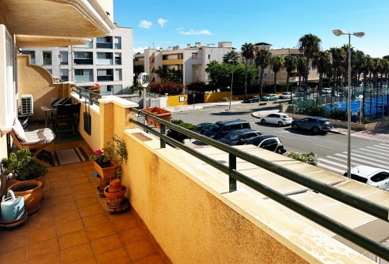 PIĘKNY APARTAMENT W KOMPLEKSIE AGUAMARINA W CABO ROIG