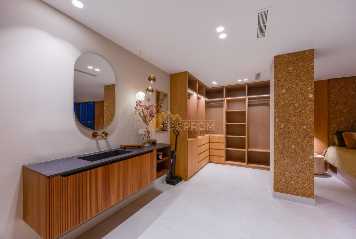 ODNOWIONY APARTAMENT PRZY PLAŻY Z WIDOKIEM NA MORZE W TORREVIEJA ACEQUION