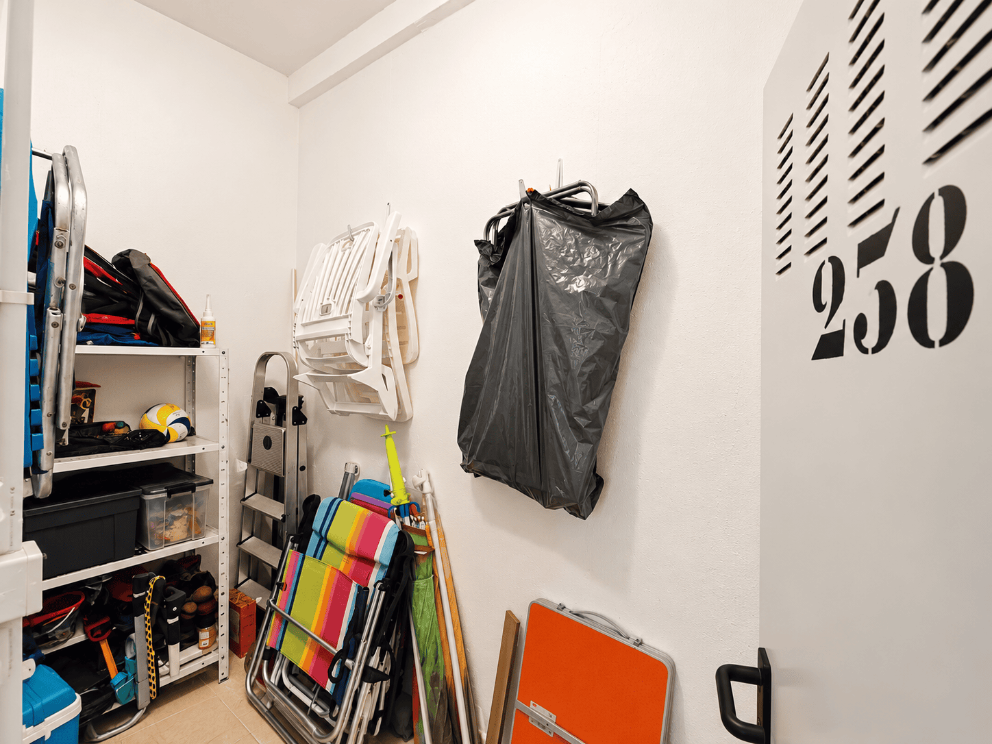 Cuarto de almacenamiento organizado 258 PRZESTRONNY APARTAMENT Z WIDOKIEM NA MORZE I LAS SOSNOWY W DEHESA DE CAMPOAMOR