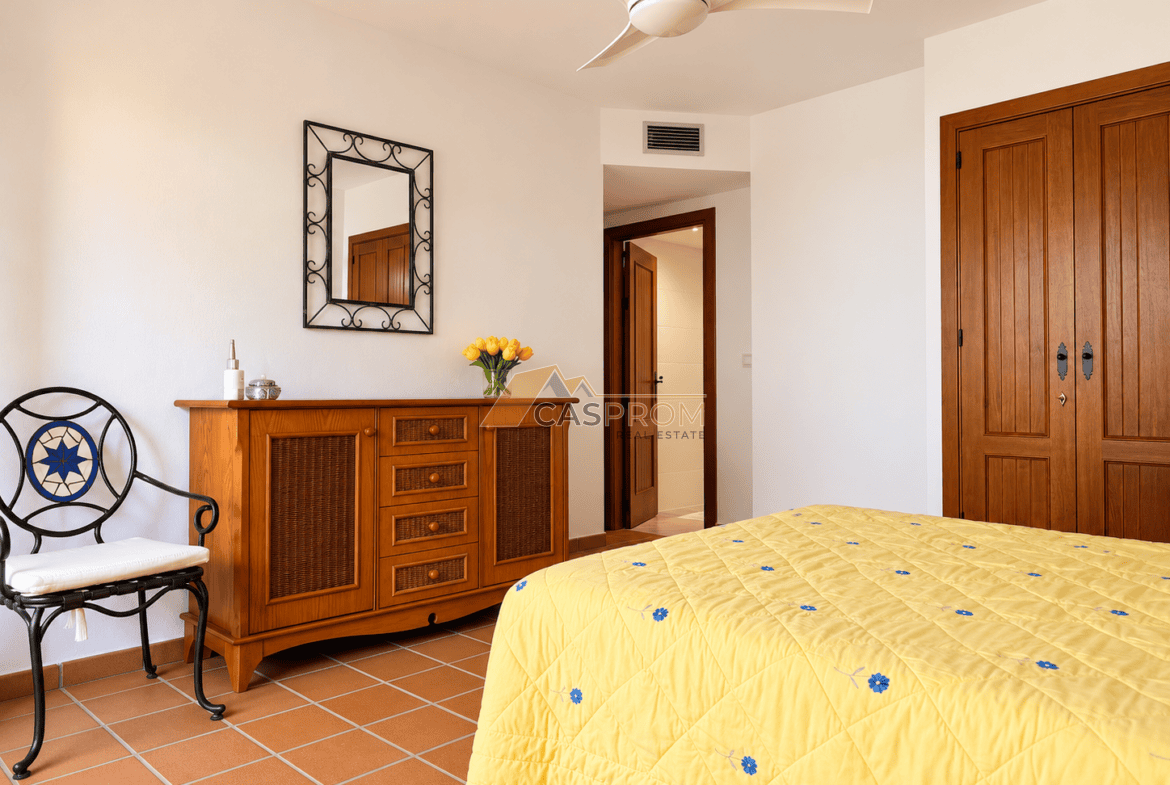 PRZESTRONNY APARTAMENT W PANORAMA PARK, ZALEDWIE 250 M OD PLAŻY W PUNTA PRIMA