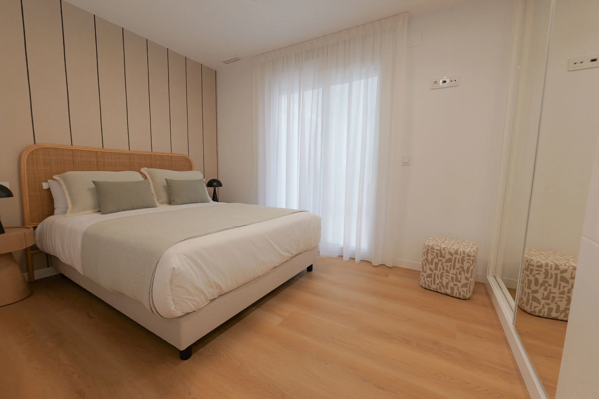 NOWY APARTAMENT NA PARTERZE Z PRYWATNYM OGRODEM W LOS ALCÁZARES – COSTA CÁLIDA